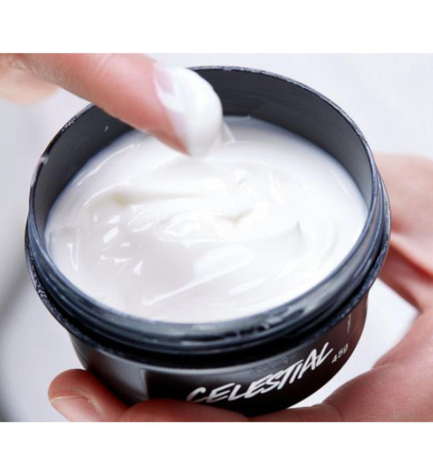 كريم النهار السماوي المرطب الخصب