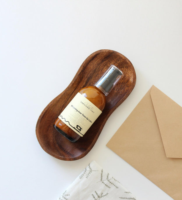 Lozione schiarente per il tavolo da trucco, anti-rughe e uniformante del tono