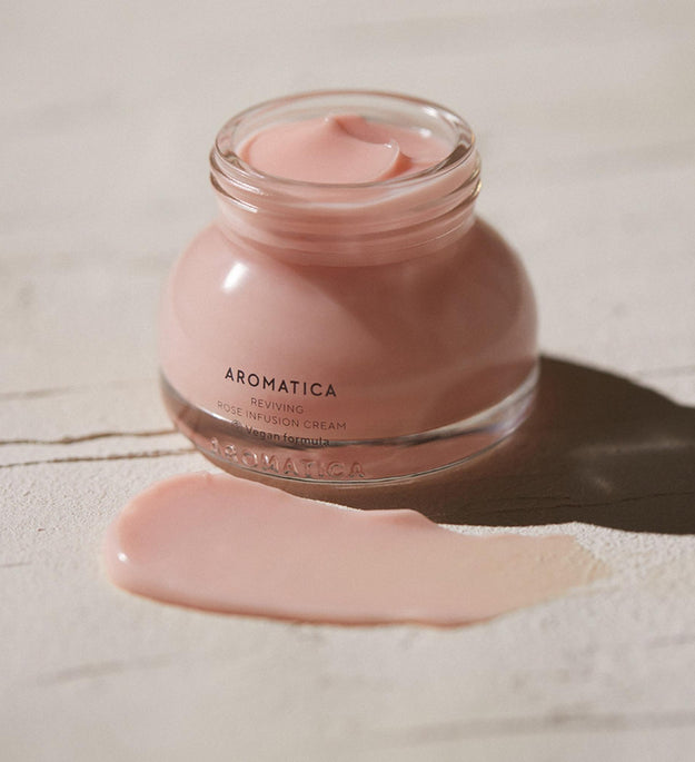 Crème infusion revitalisante à la rose AROMATICA