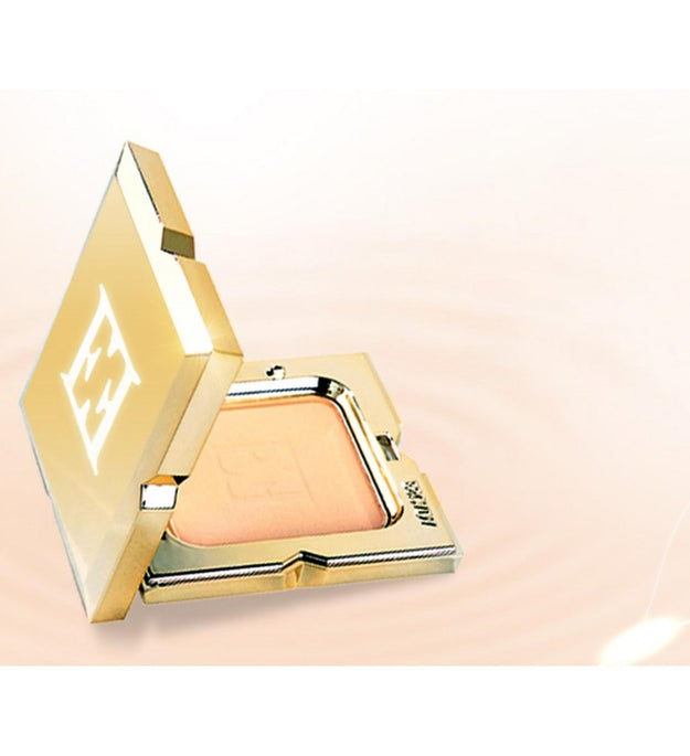 Escada Haute Finish Kek SPF 15 13g