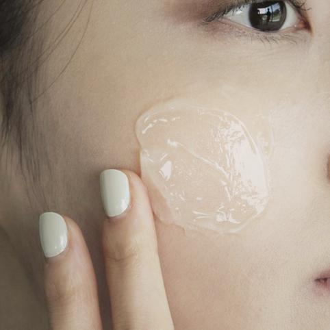 جل التنظيف ديرما ريليف من فوريديرم