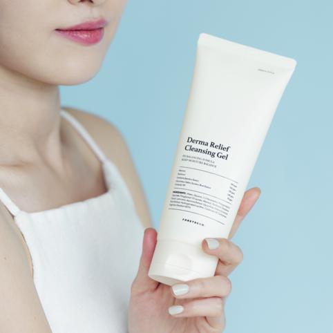 جل التنظيف ديرما ريليف من فوريديرم