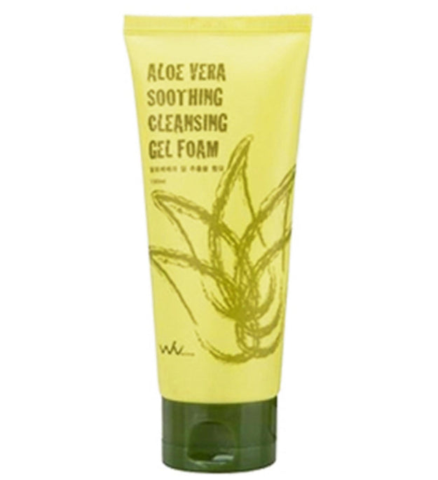 Fienne Aloe Vera Soothing Cleansing Gel Foam