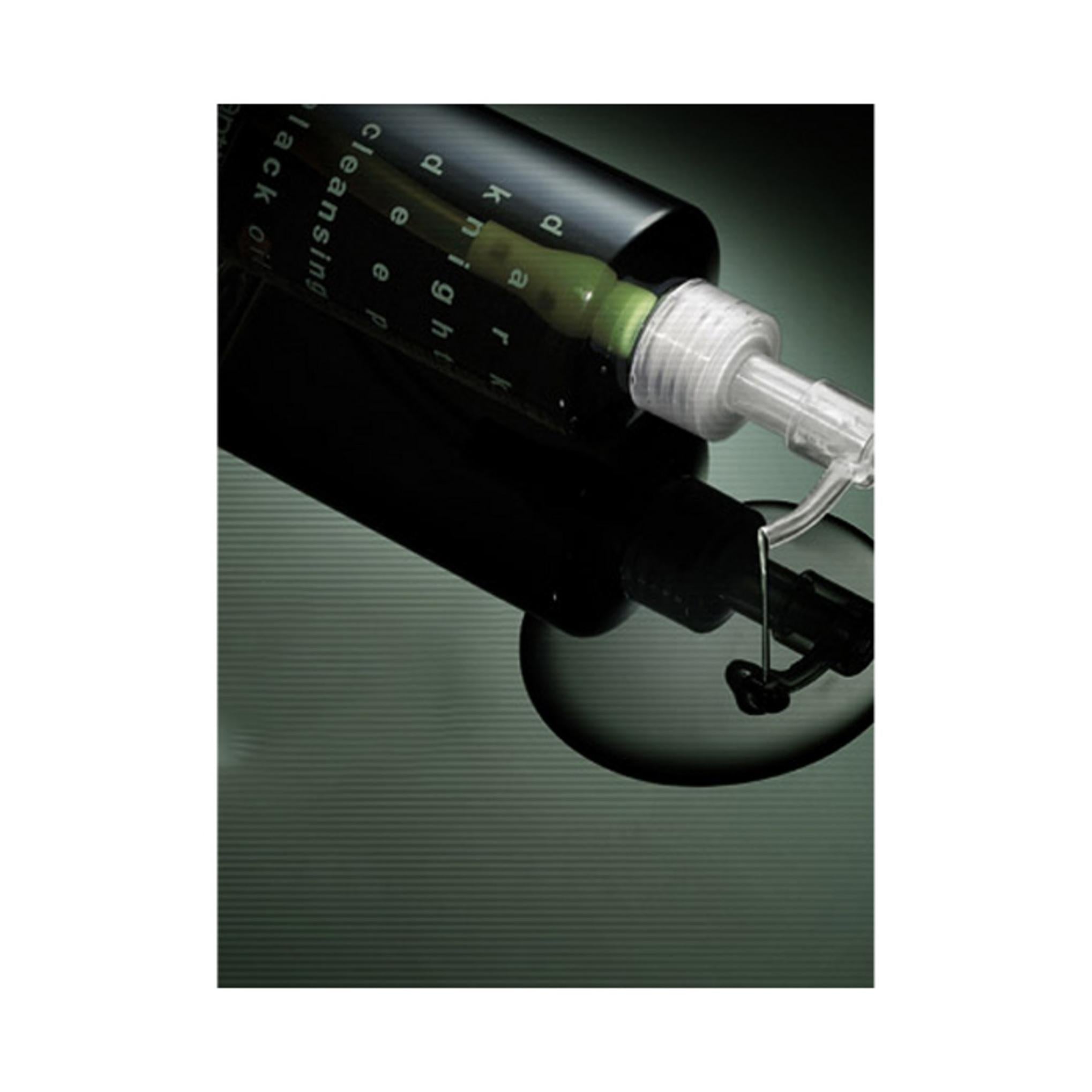 I-One Dunkle Nacht Tiefenreinigendes Schwarzes Öl