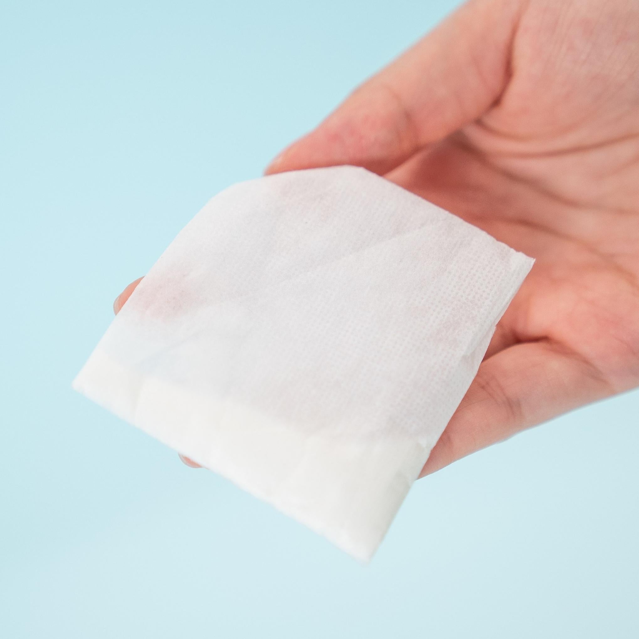 منظف ​​إنزيم لتقشير الرؤوس السوداء من مايينا