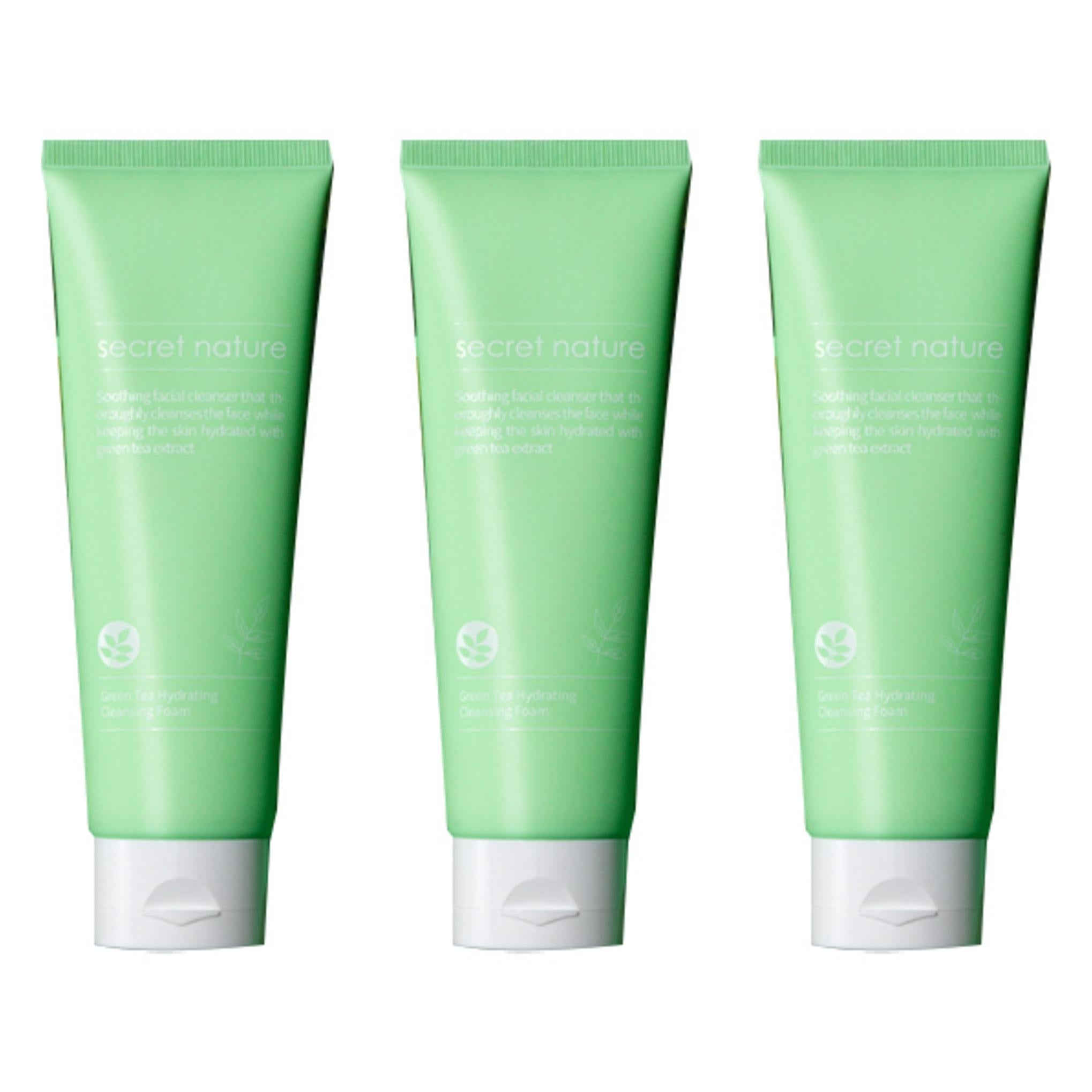 رغوة التنظيف المرطبة بالشاي الأخضر من سيكريت نيتشر