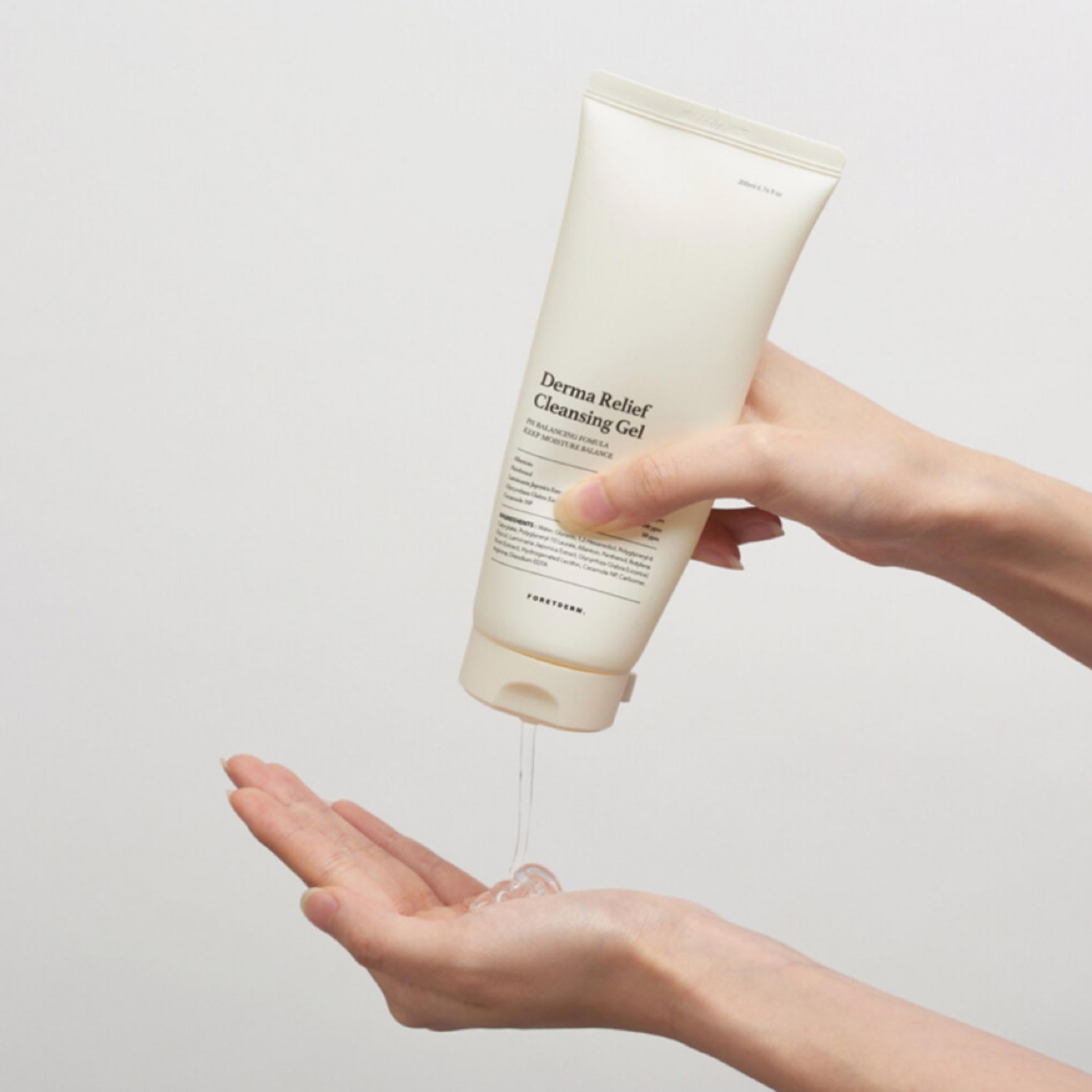 جل فوريديرم ديرما ريليف المنظف الحمضي الضعيف