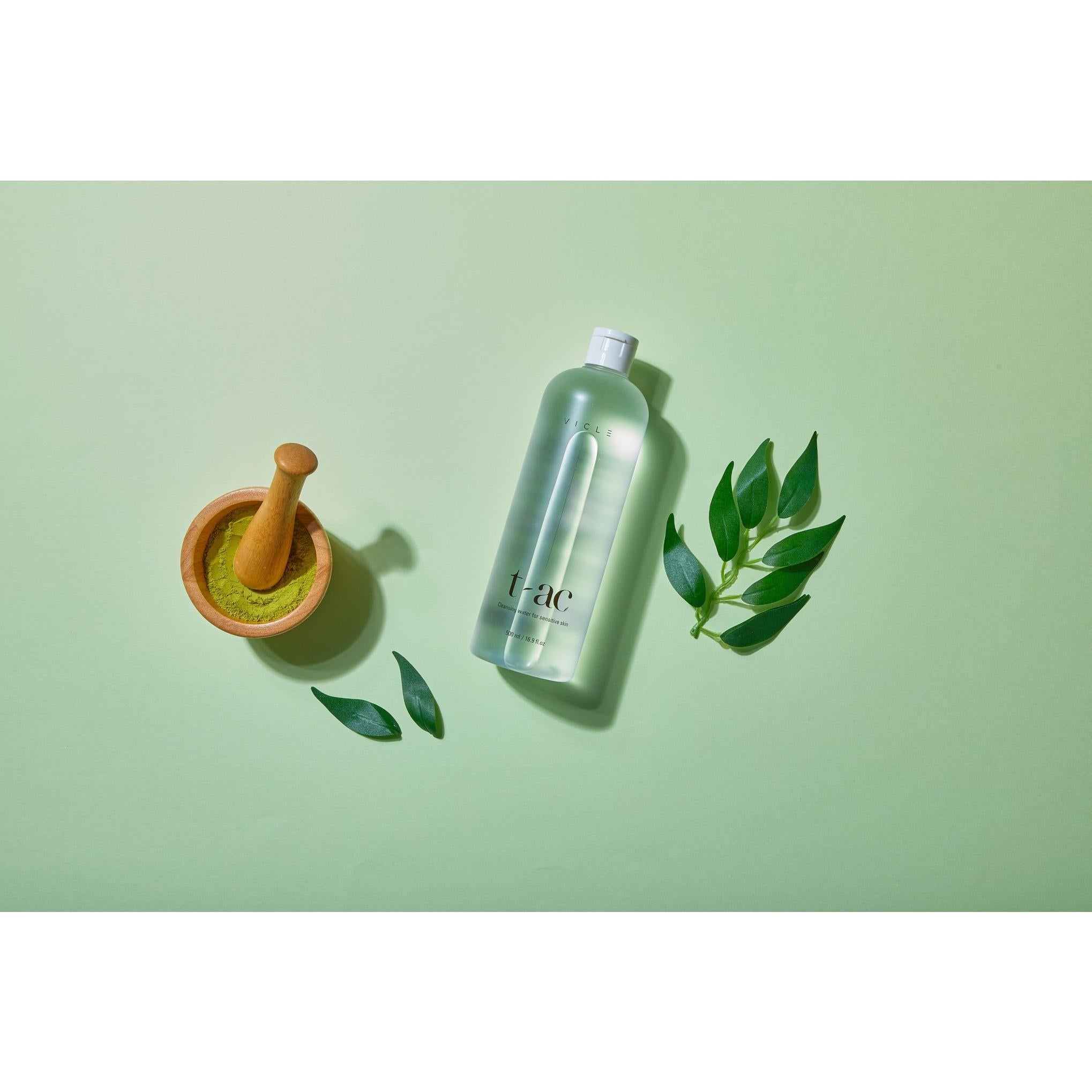 Água de limpeza Tiac para veículos