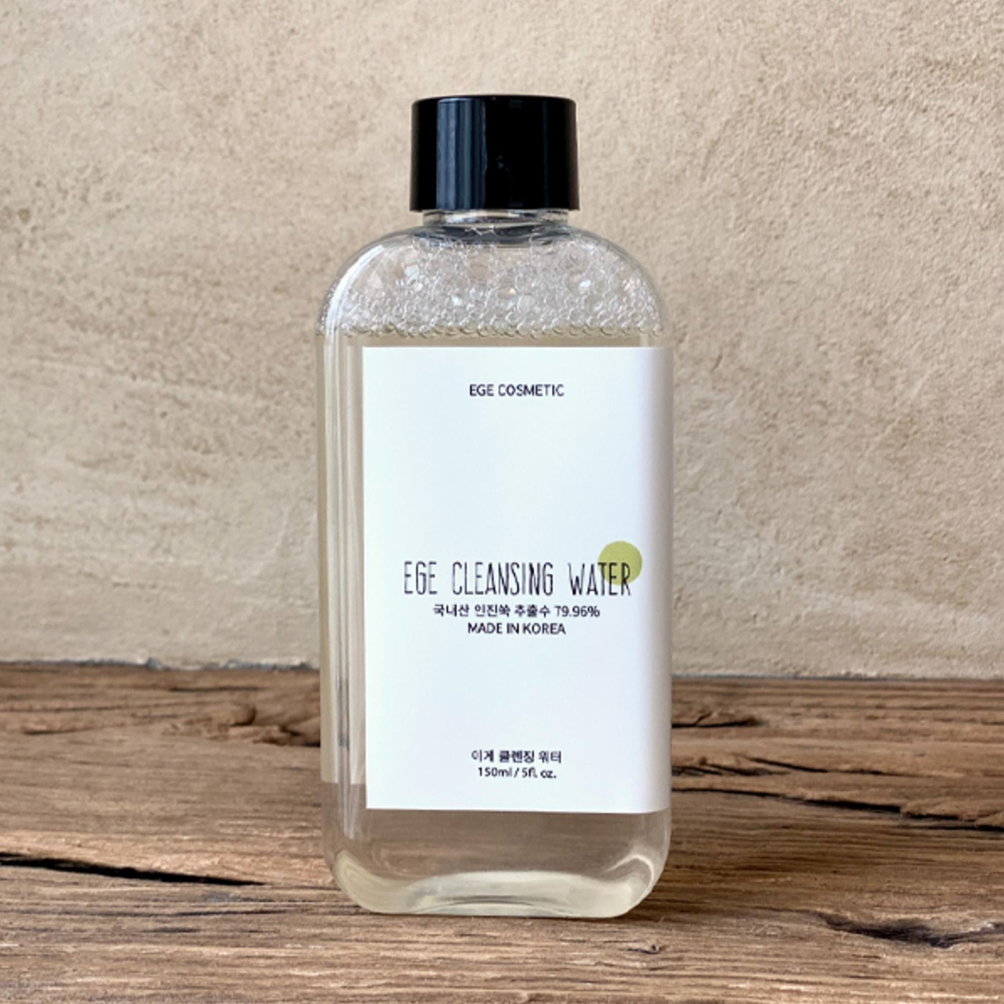 Косметическая очищающая вода Ege