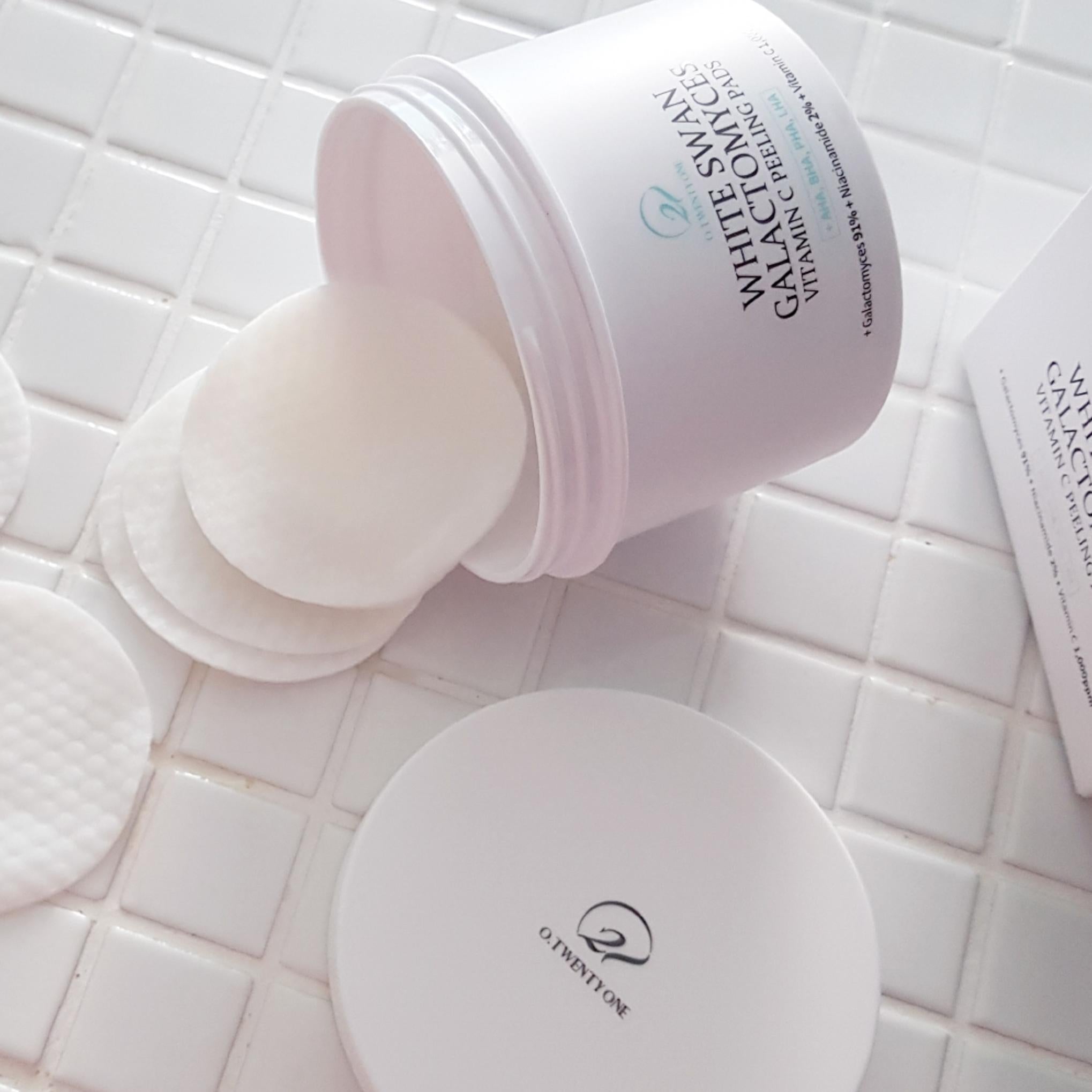 وسادة تقشير O21 One White Swan Galactomyces بفيتامين C 60 قطعة