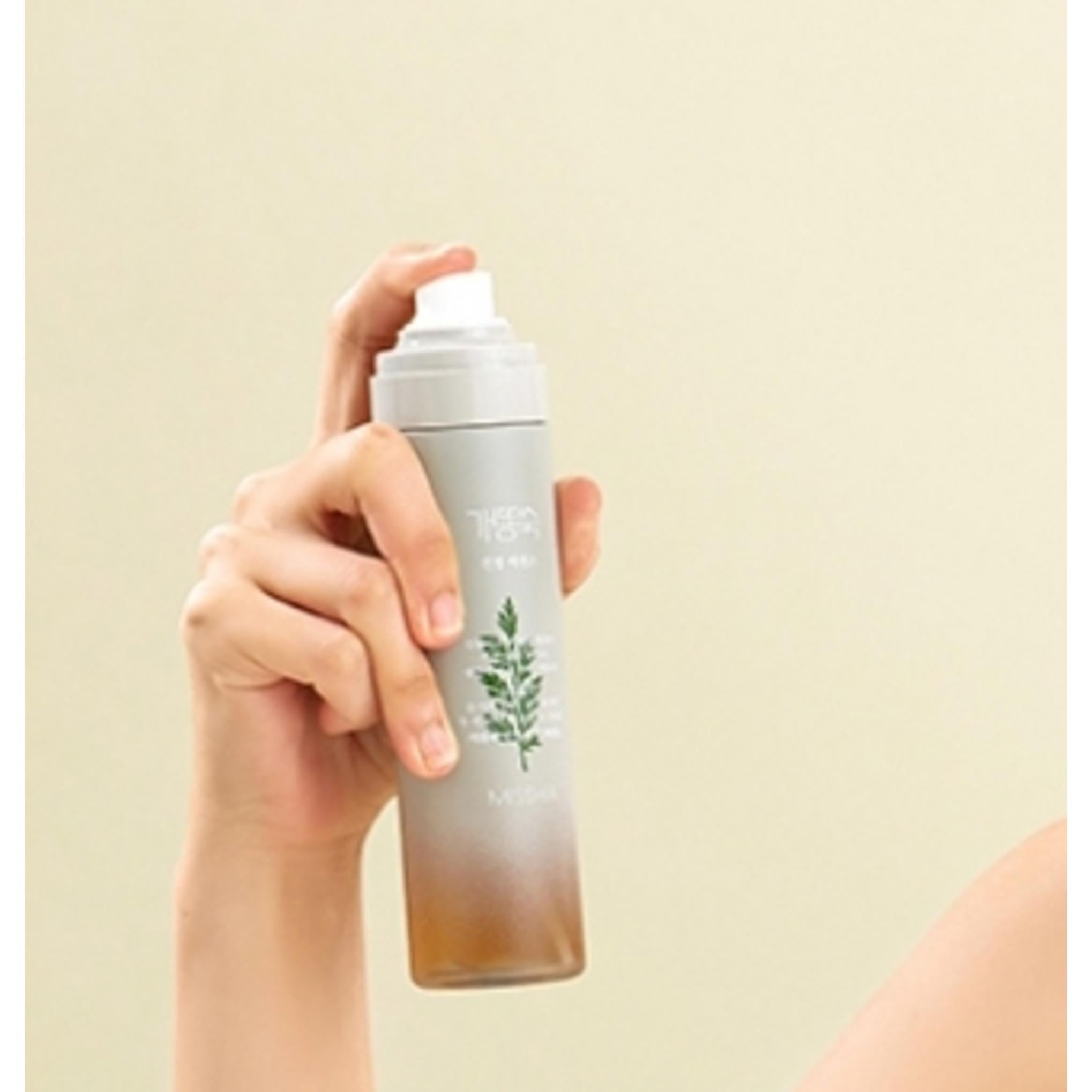 Missha Wormwood Soothing Essence Mist Type