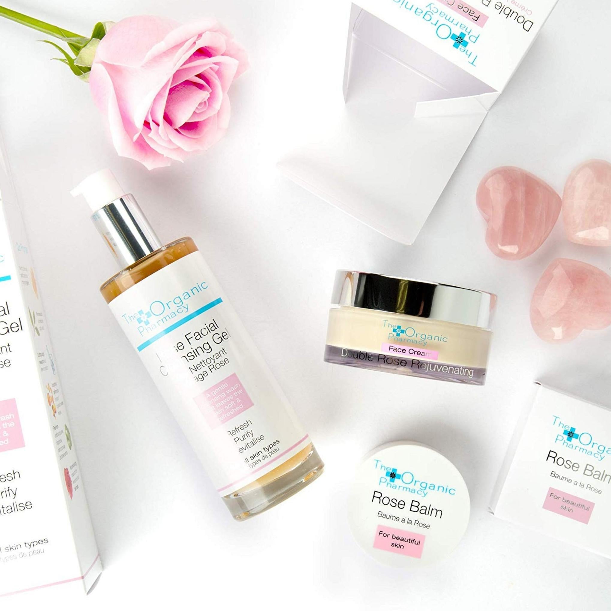 جل تنظيف الوجه بالورد من صيدلية ديورجانيك