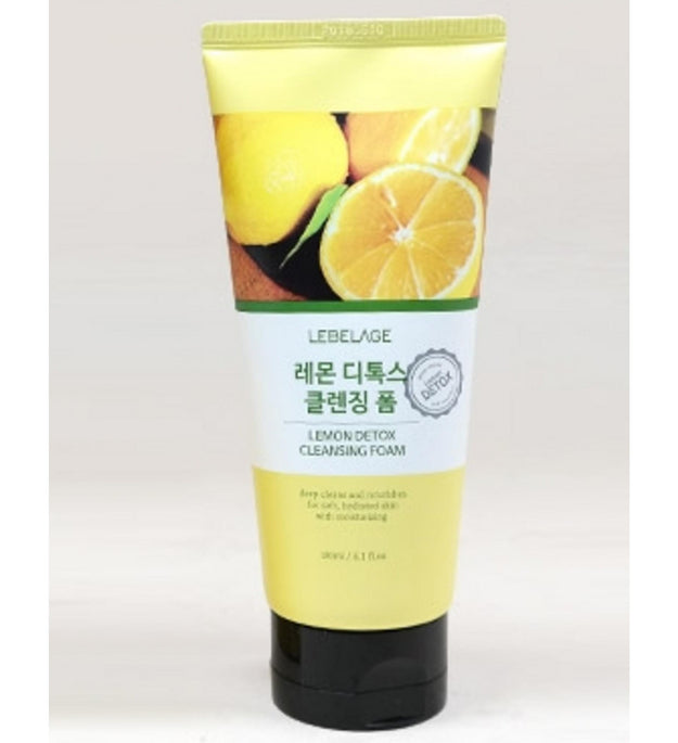 Schiuma detergente al limone