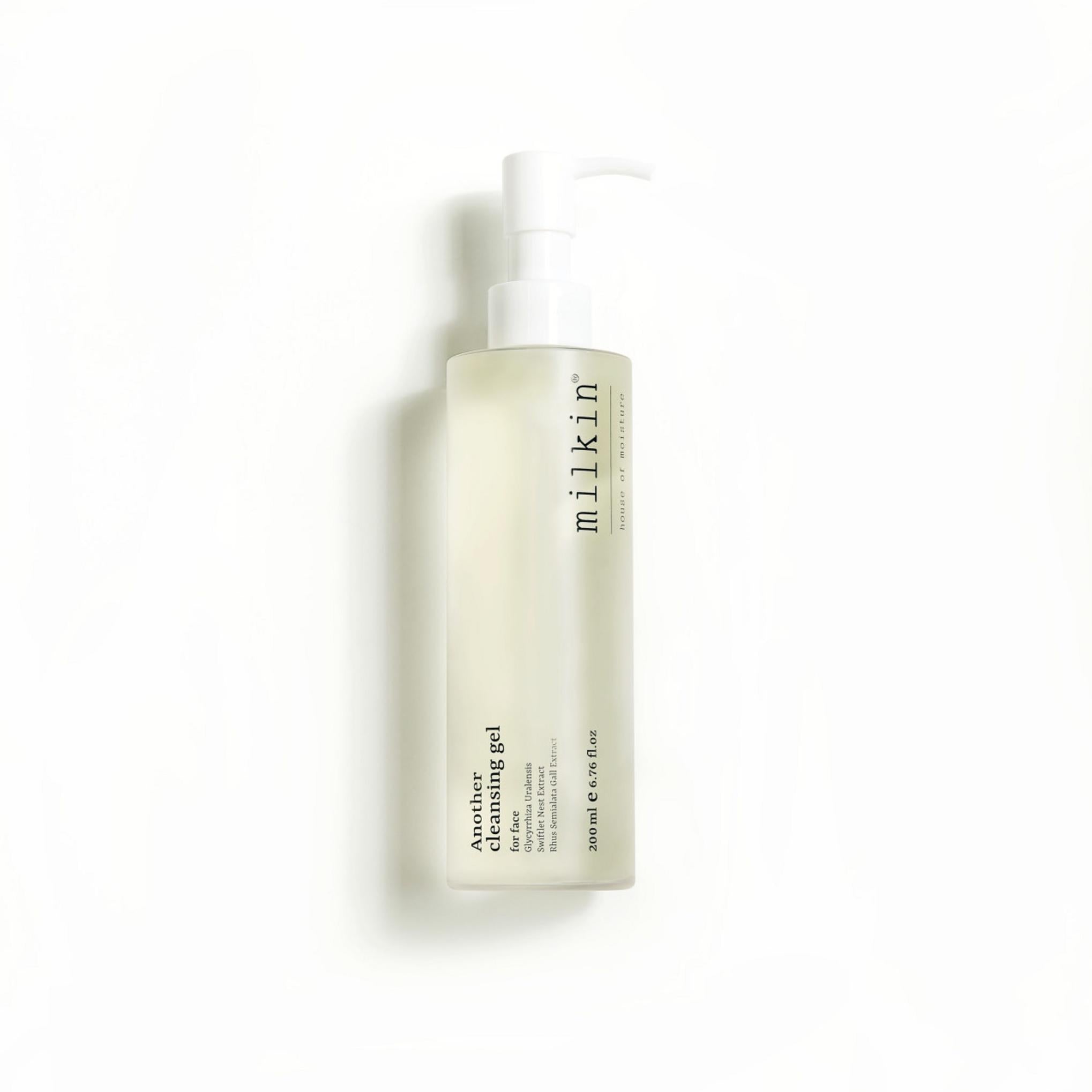 جل التنظيف ميلكين أنذر