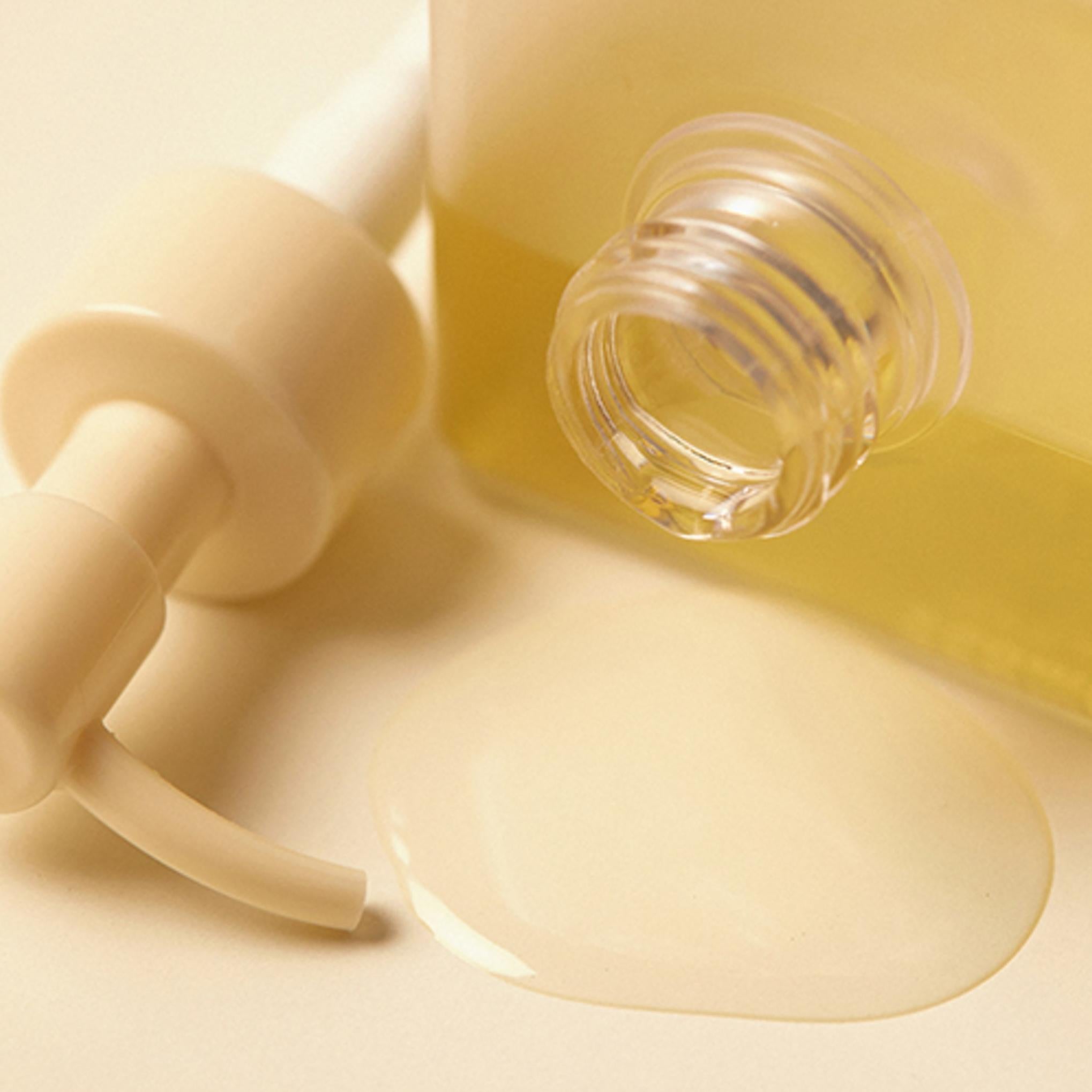 Momo Cosmetics リンプド リピュア クレンジングオイル 250ml + Momo リピッド モイスチャーニング マスクパック