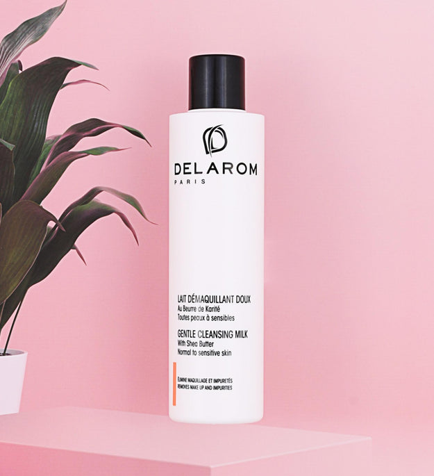 Delalom Gentle Cleansing Milk