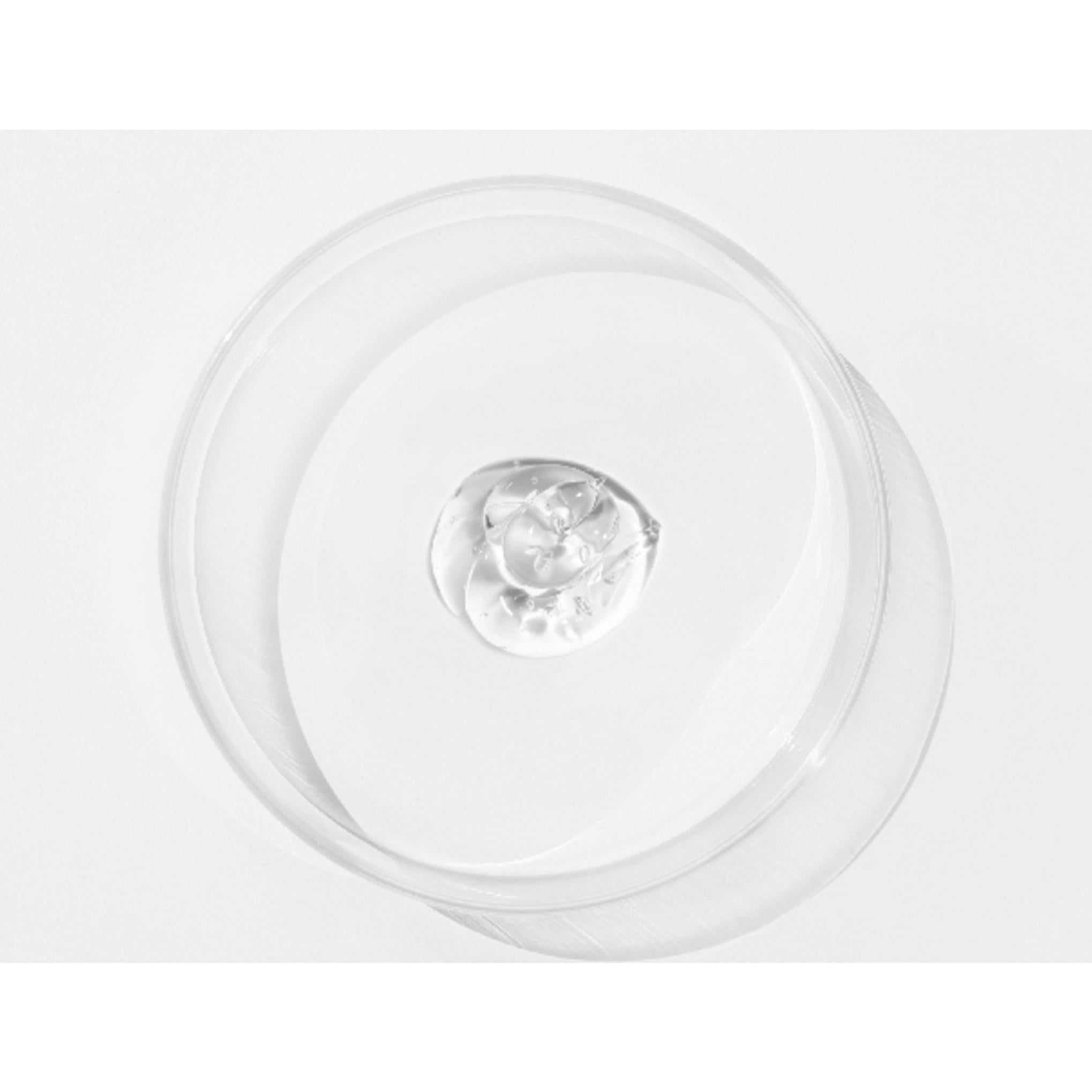 جل رغوي لطيف من نوريفا إكسفولياك