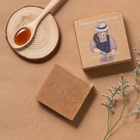 Wandering Cleansing Soap Sweet Honey and Milk