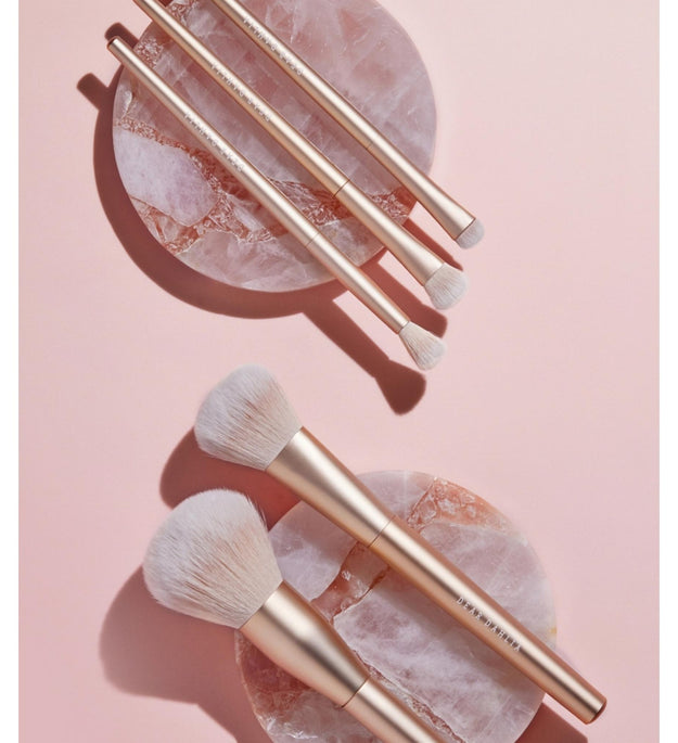 Dear Dahlia Blooming Edition Pro Petal Brush Flat Smudge Brush