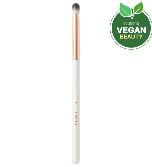 Dear Dahlia Blooming 153 Smudge Brush