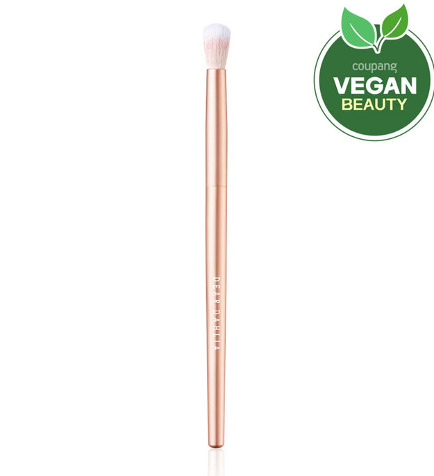 Dear Dahlia Blooming Edition Pro Petal Tapered Blending Brush