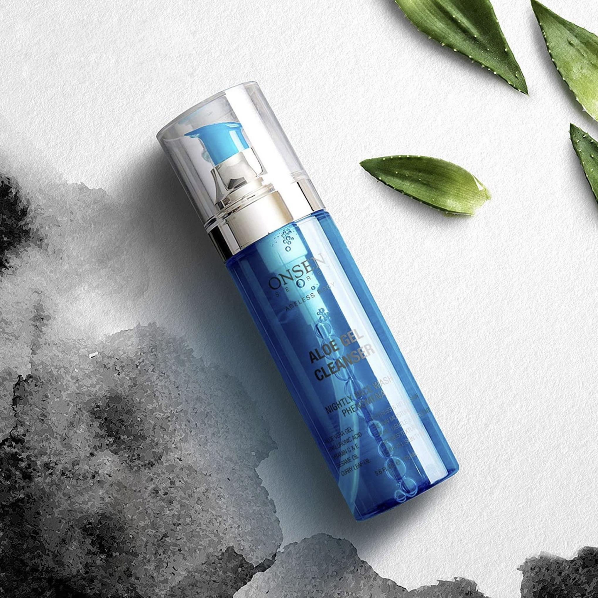 ظواهر غسول الوجه الليلي بالصبار من أونسن سيكريت