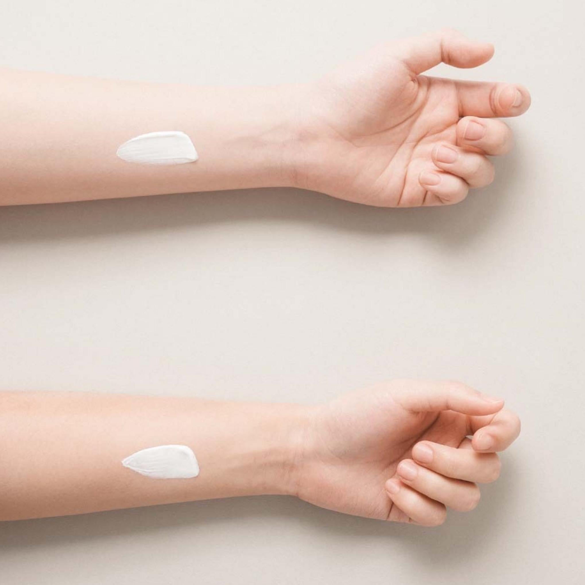 كريم أنوا المائي لتوحيد لون البشرة 50 مل