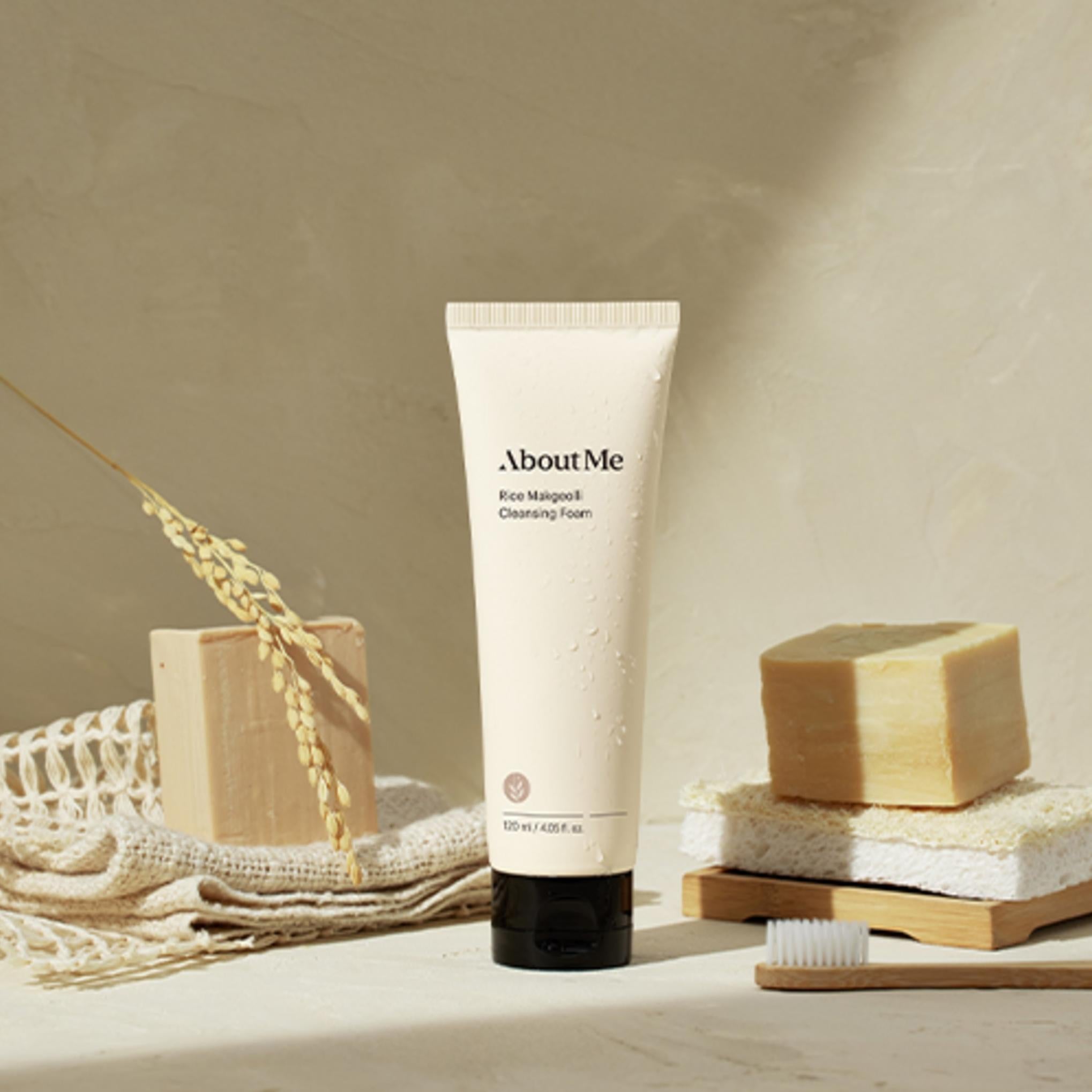 Espuma de Limpeza About Me Rice Makgeolli