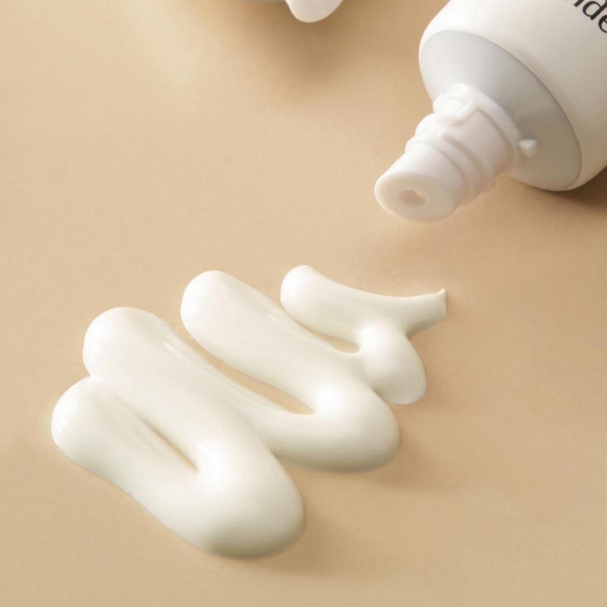 كريم ماموند فيتامين للوقاية من الشمس SPF50+ PA++++