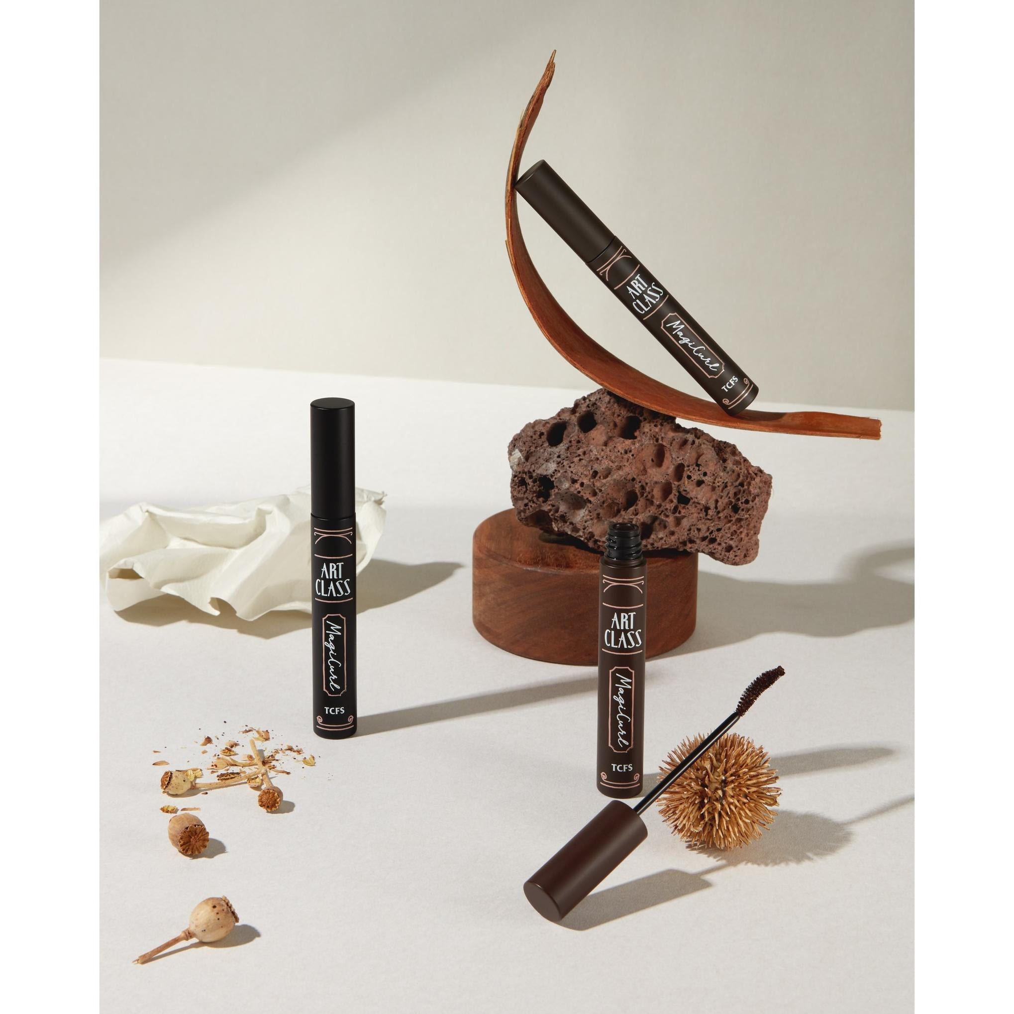 too cool for school Art Class Magical Fixing Mascara