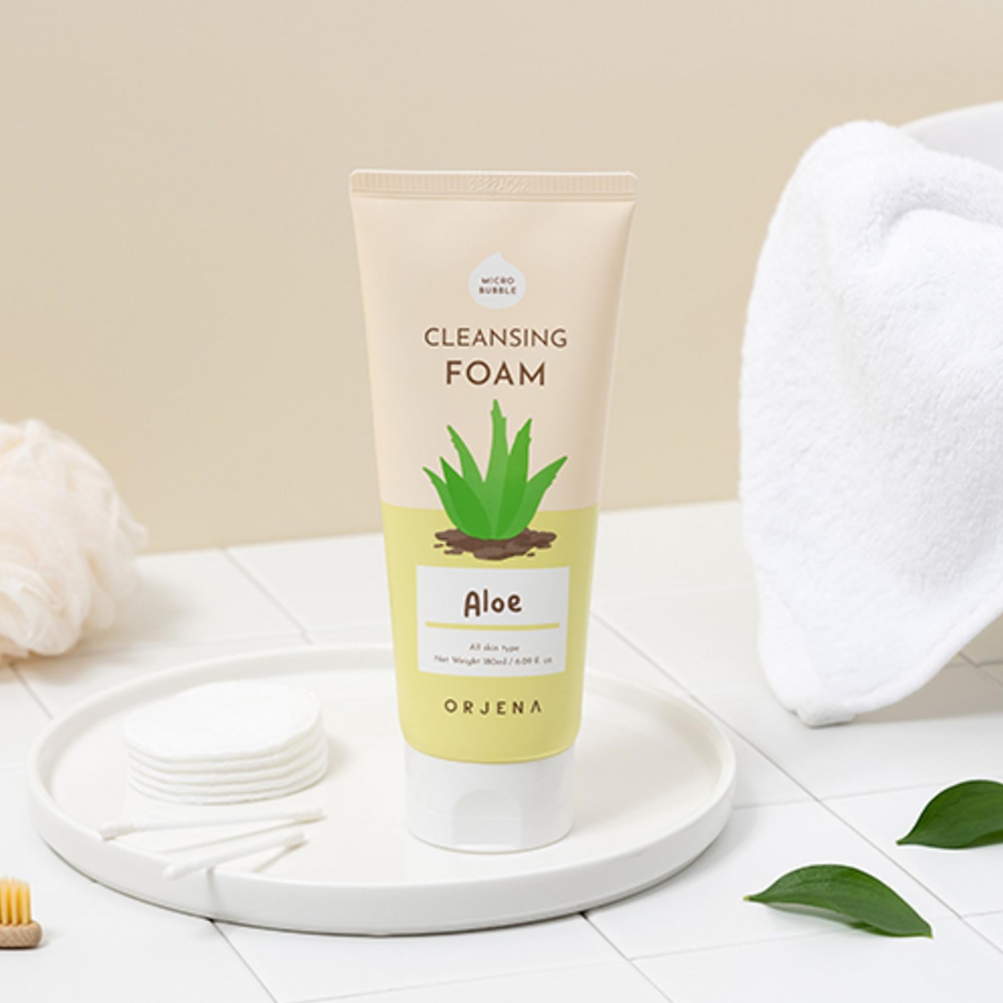Espuma limpiadora Smile Day Aloe de Orjena