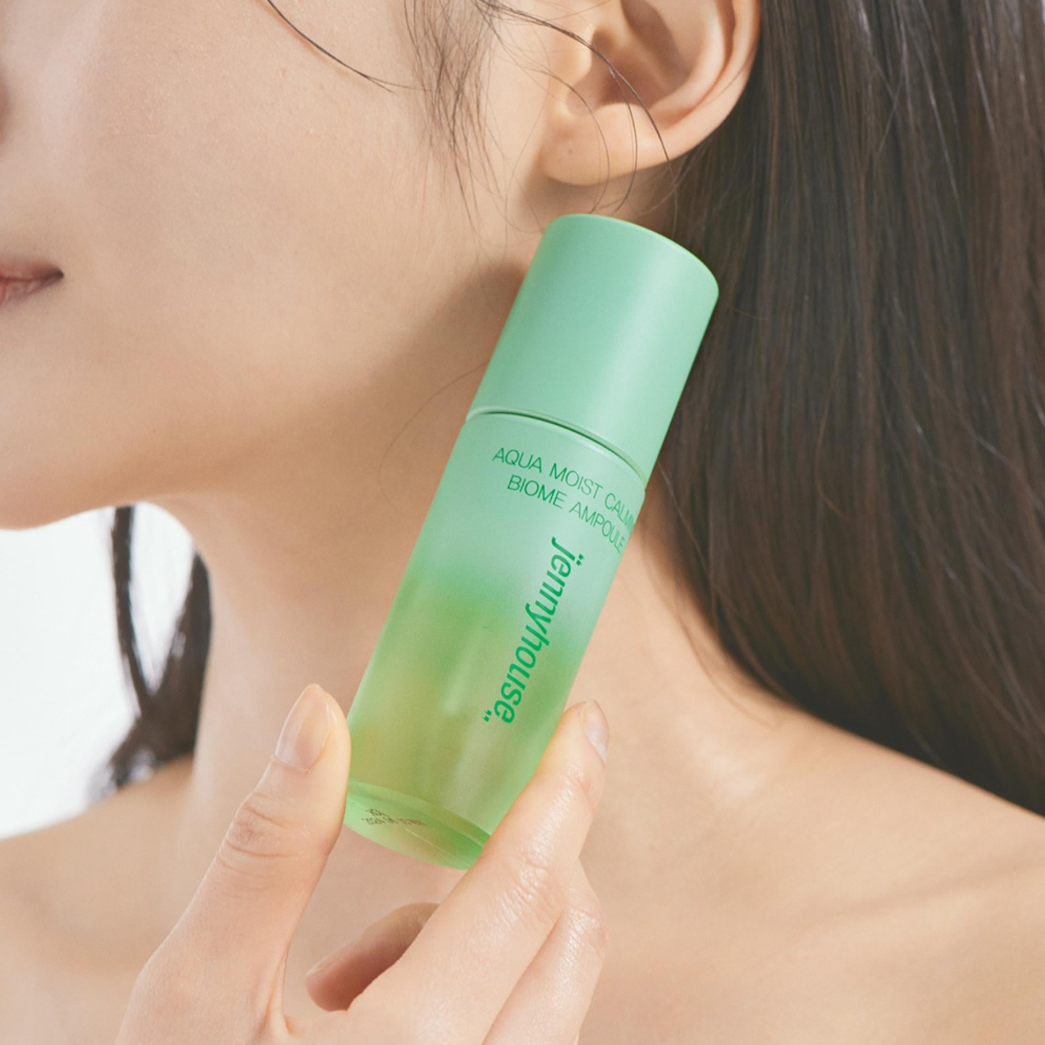 Ampoule apaisante Biome Aqua Moist de Jenny House Cosmetics