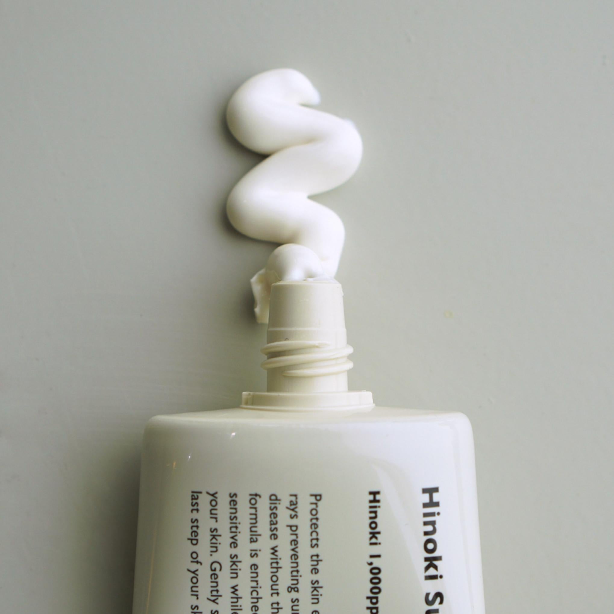 Protector solar Hinoki SPF50+ PA+++ de Lazy Society