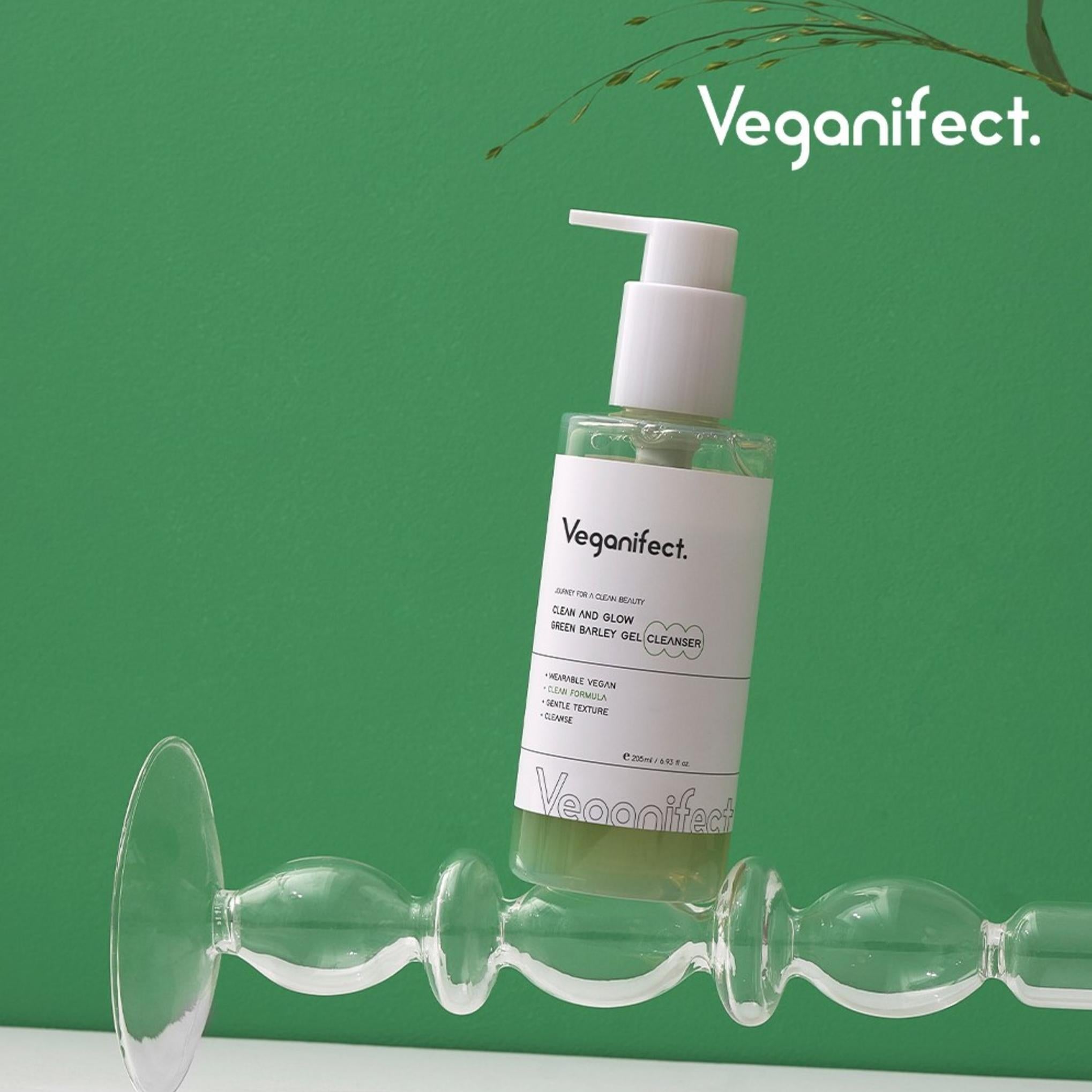 Vegan Effect Clean & Glow Green Barley Gel Cleanser, 205 мл + тоник Green Barley First Laha, 140 мл, набор из 2 шт.