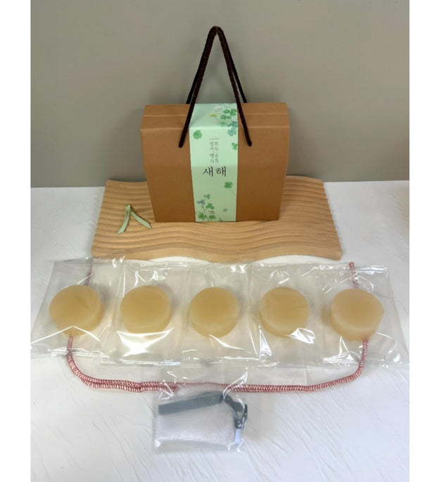 YB Mom Savon fait main Coffret cadeau de vacances Eoseongcho Adlay Soufre Aloe Grenade Savon au citron