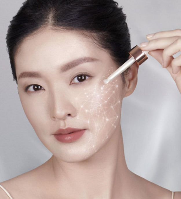 Charlotte Tilbury Revitalizing Magic Mini juego de suero en crema para la piel
