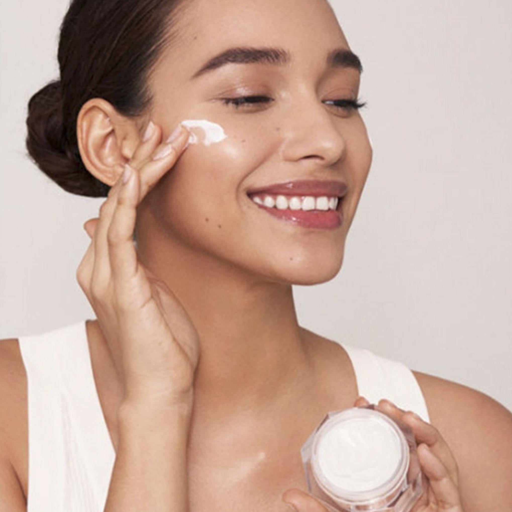 Charlotte Tilbury Revitalizing Magic Mini Skin Cream Serum Set