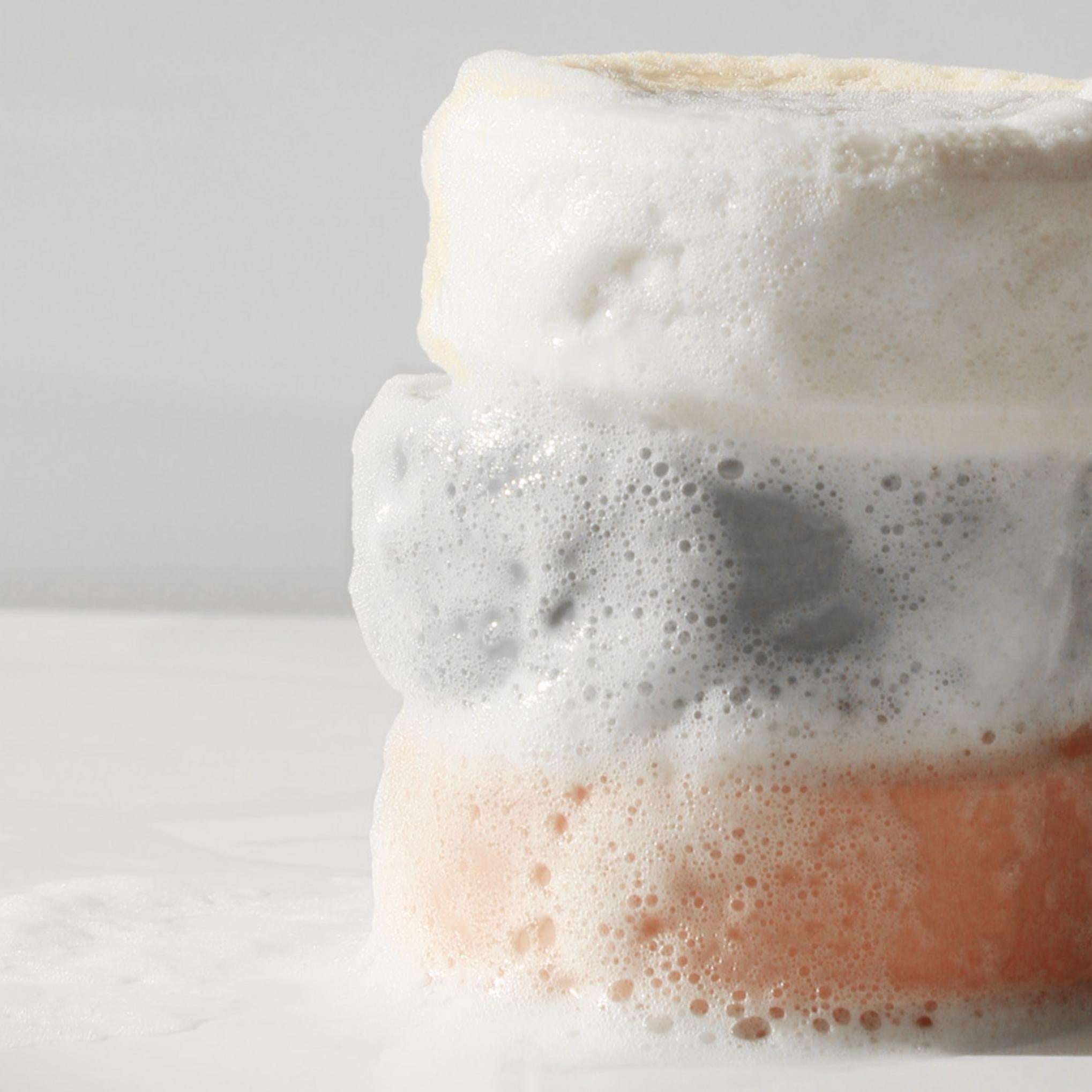 Labsol Soap Peeling Hypoallergenic Capsule Cleansing Bar 80g