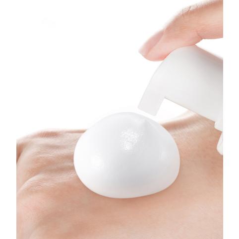 Neogen ダーマロジー リアル フレッシュ クレンジング フォーム グリーンティー