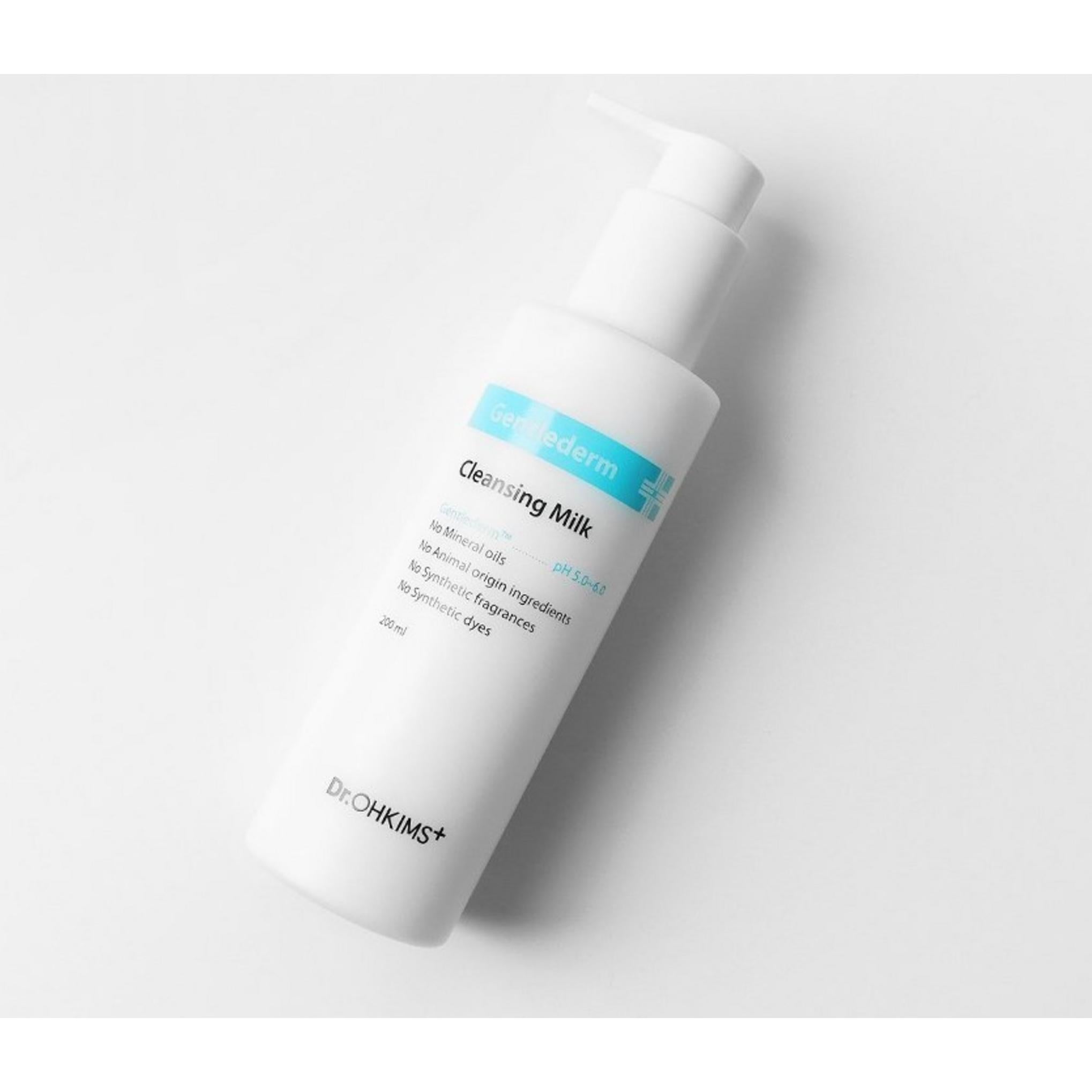 حليب التنظيف اللطيف للبشرة من دكتور أوكيم