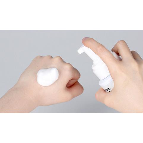 Christmas Derma Lab Sub-acidic Pore Whip Cleaner